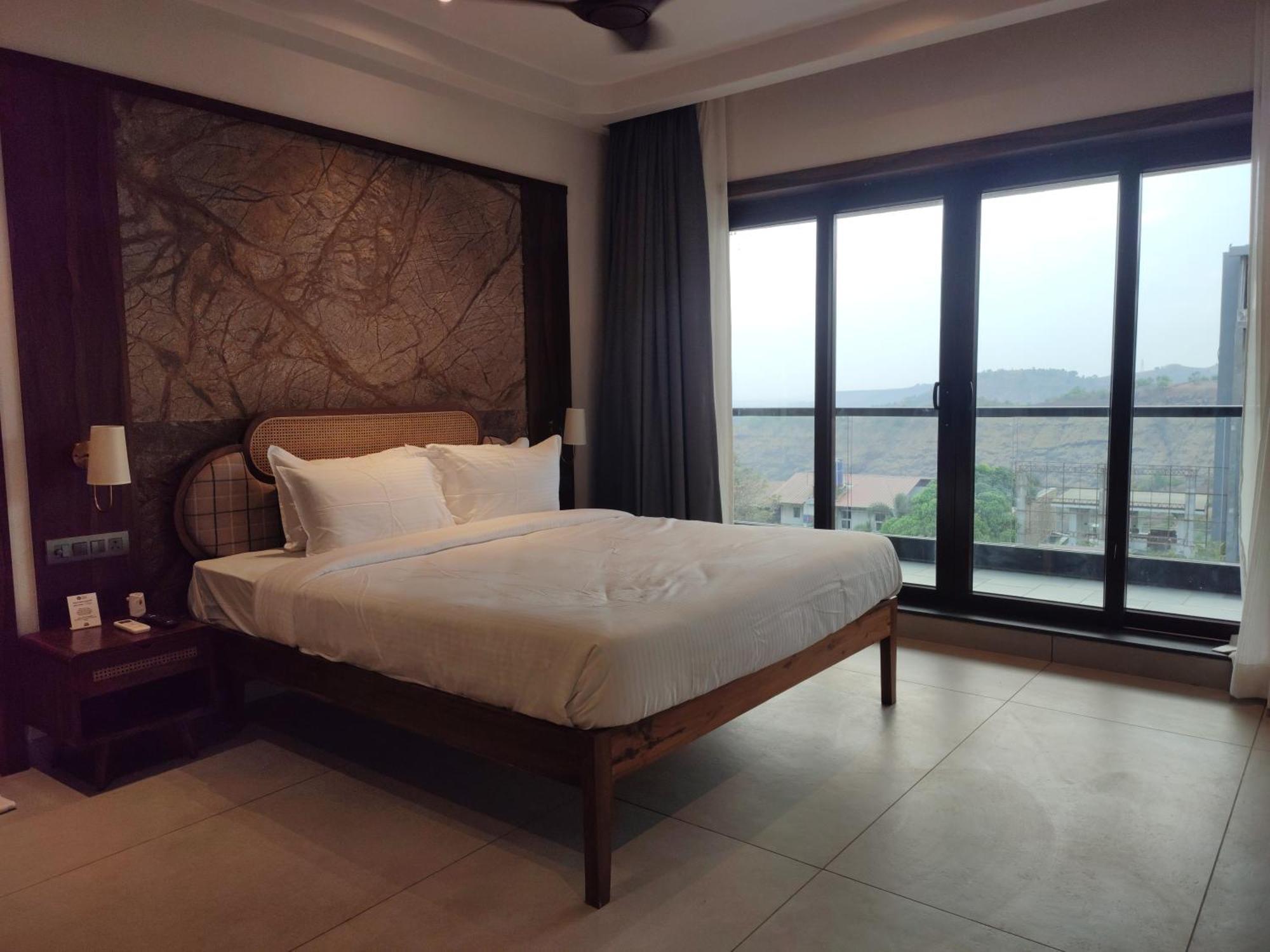 Manas Lifestyle Villas, Игатпури Номер фото